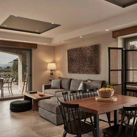 Beachfront Alassa Villas With Private Pools Kotronion  Exterior foto